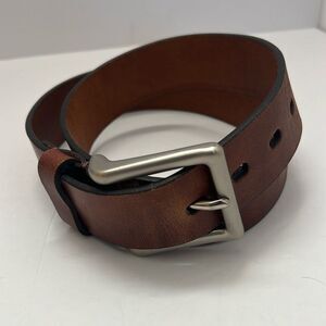 Men's brown leather belt size 32